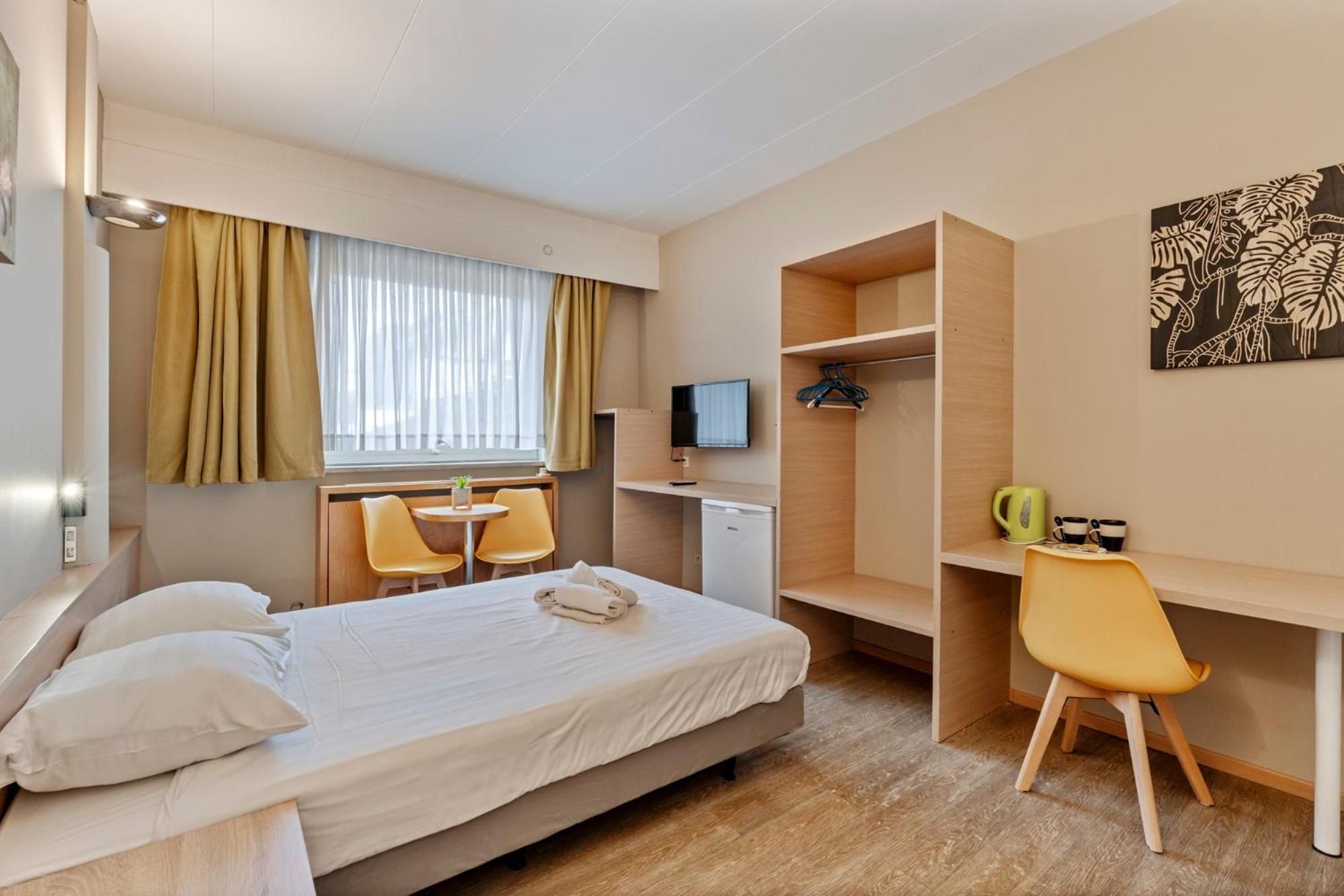 Hotel Sleep & Go Brussels South Waterloo Exterior foto